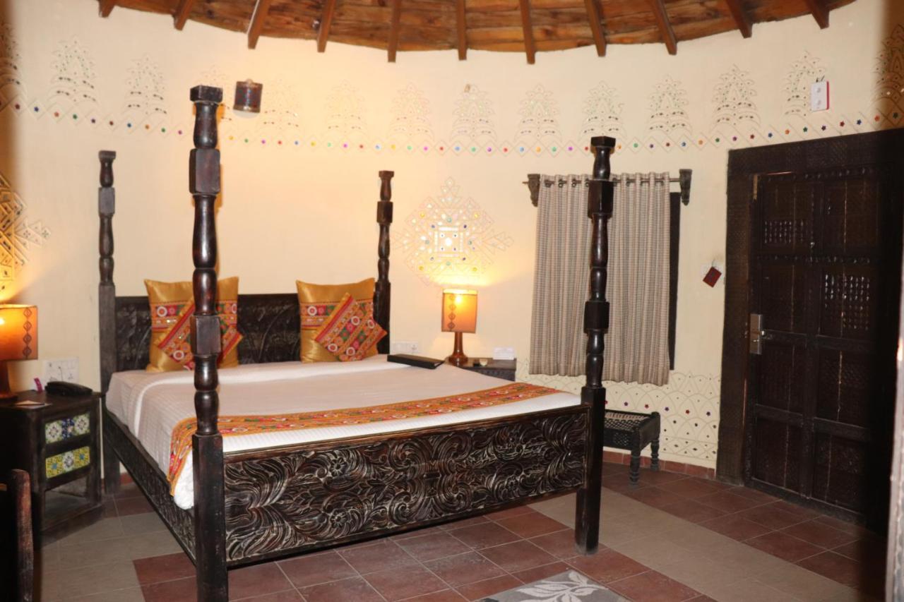 Regenta Resort Bhuj By Royal Orchid Hotels Limited Extérieur photo
