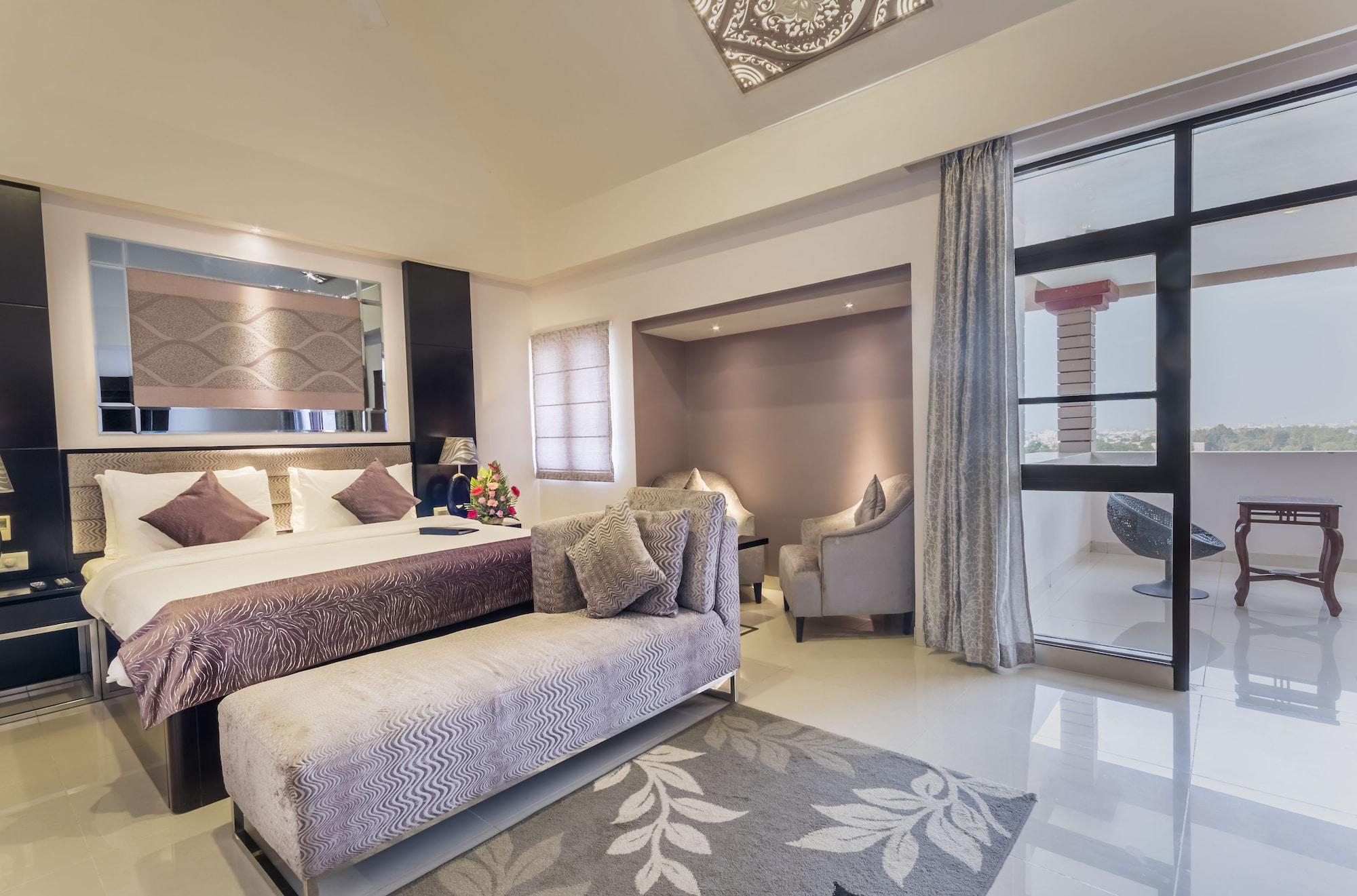 Regenta Resort Bhuj By Royal Orchid Hotels Limited Extérieur photo