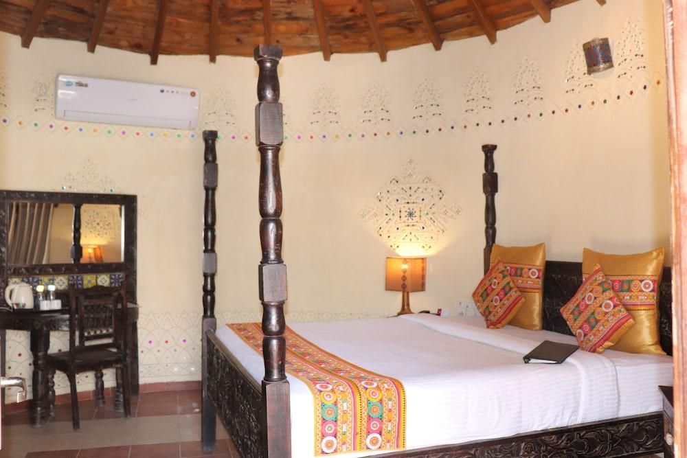 Regenta Resort Bhuj By Royal Orchid Hotels Limited Extérieur photo