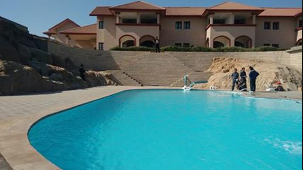 Regenta Resort Bhuj By Royal Orchid Hotels Limited Extérieur photo