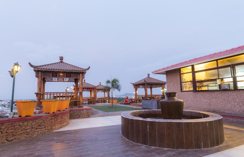 Regenta Resort Bhuj By Royal Orchid Hotels Limited Extérieur photo